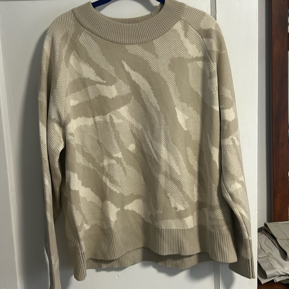 Athleta sweater